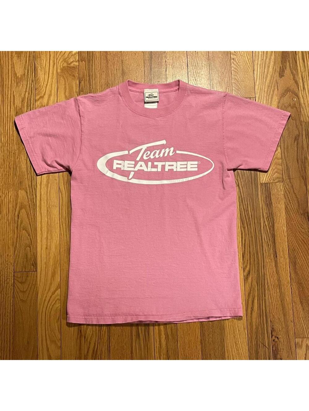 Team Realtree Vintage Y2K Graphic Printed Logo Pink Tee100% cotton  Size Small